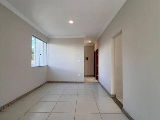 #488 - Apartamento para Venda em Timóteo - MG - 2